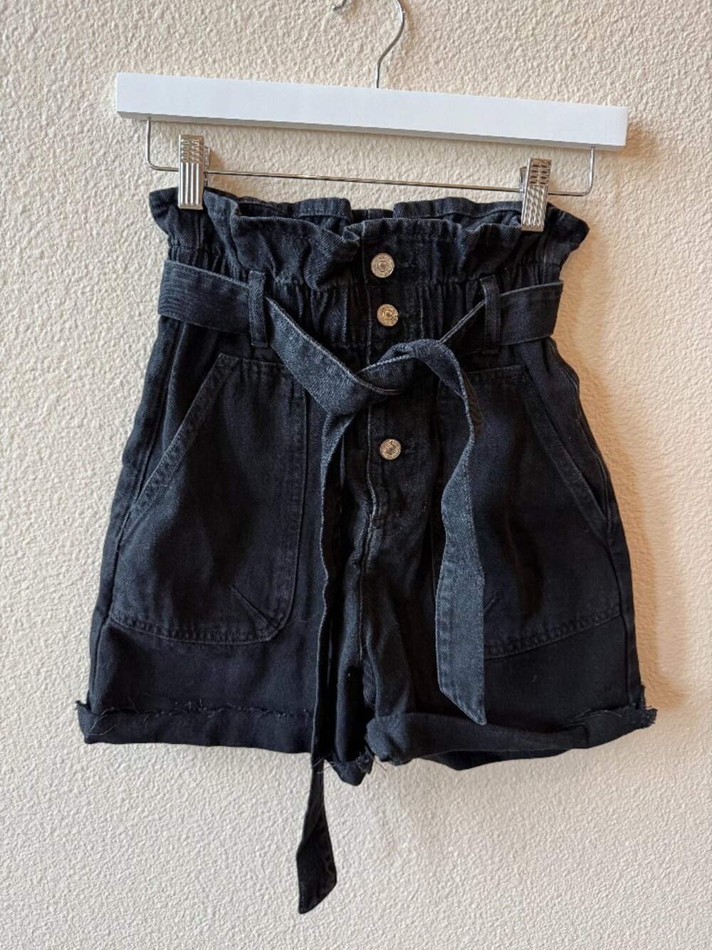 Zara Black Denim Paperbag Waist Shorts Sz 2 Belted Cuffed Hem